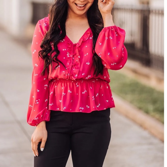 Gibson - Ruffle Detail Smock Waist Blouse - Picture 7 of 13